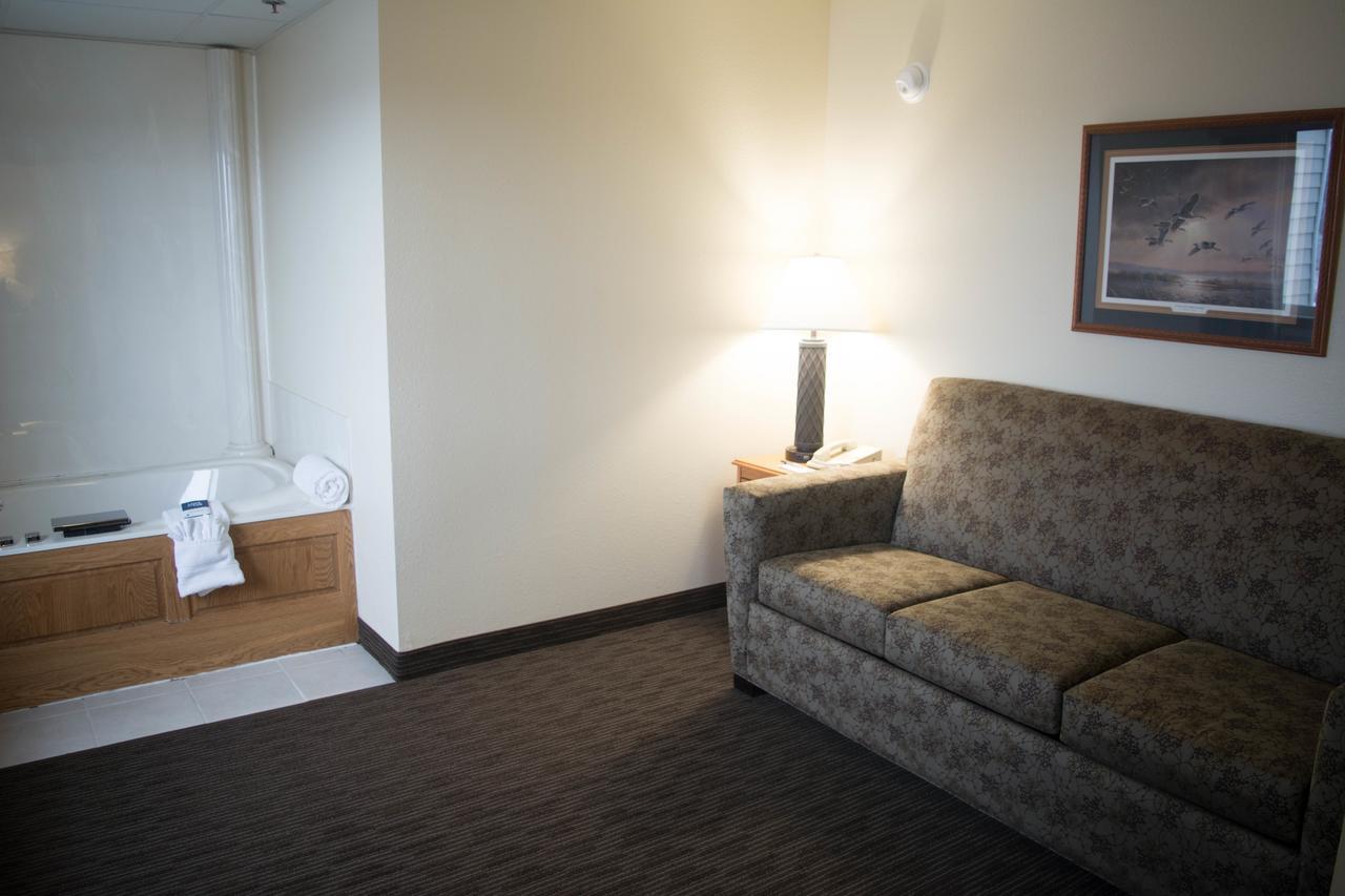 Americinn By Wyndham Madison Sd Екстер'єр фото